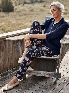 J. Jill Precision Stretch Pull on Floral Summer Pants Navy Women’s size 14